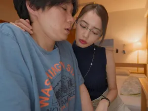 Nữ thần China AV địt nhau với fan hâm mộ trên livestream